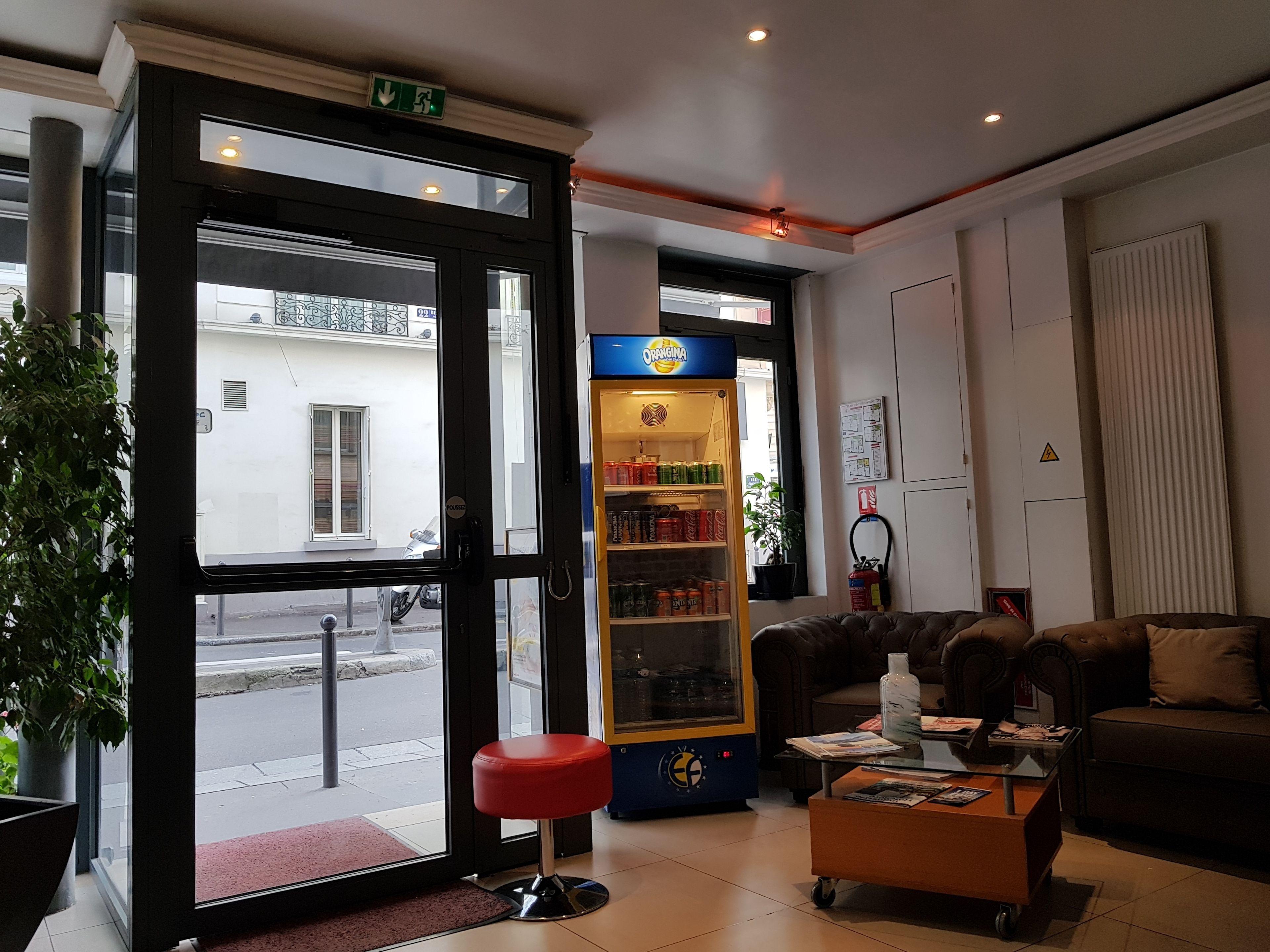 Hotel Le Saint-Hubert - Gare De Lyon Bastille