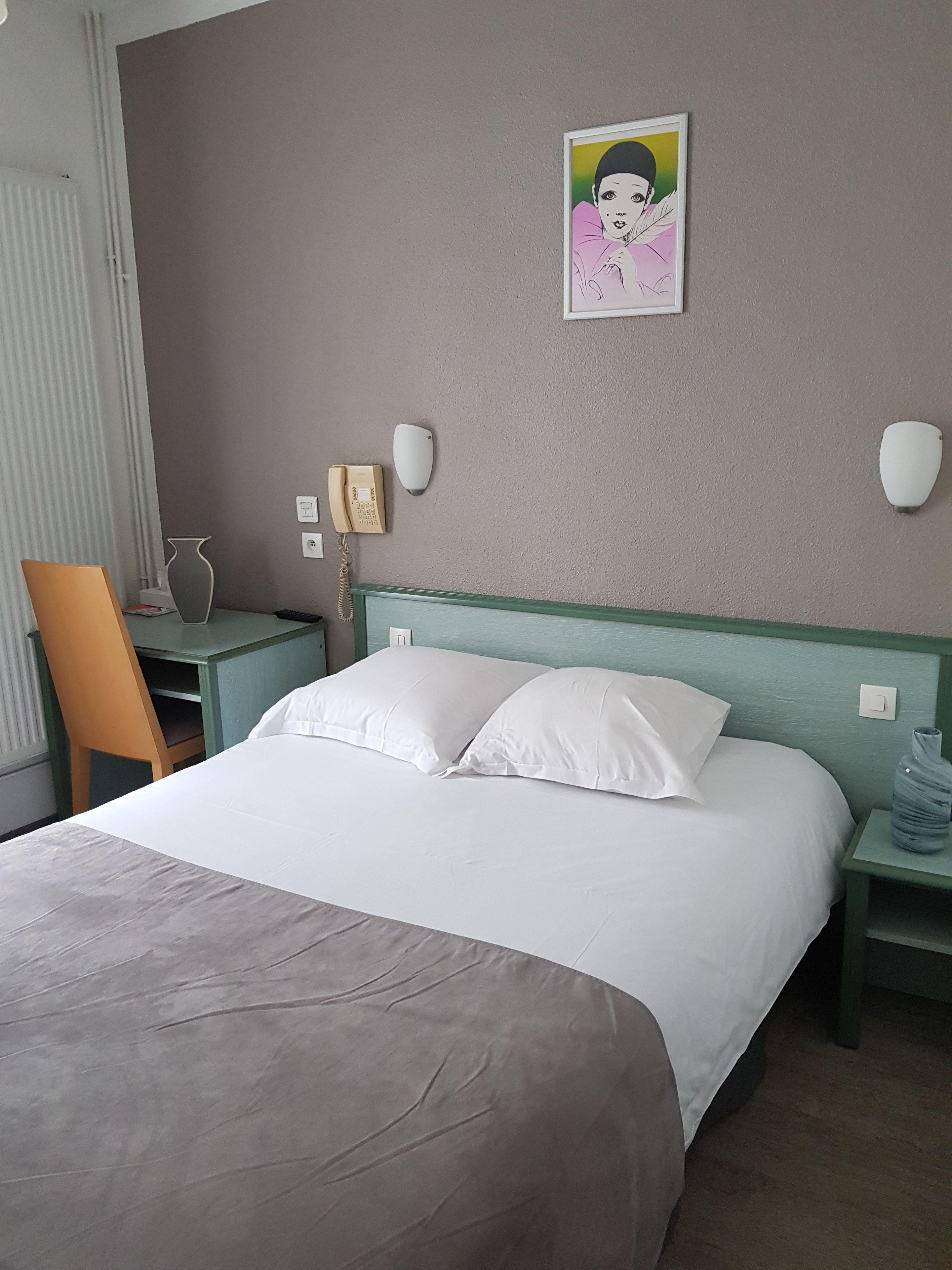 Hotel Le Saint-Hubert - Gare De Lyon Bastille Paris