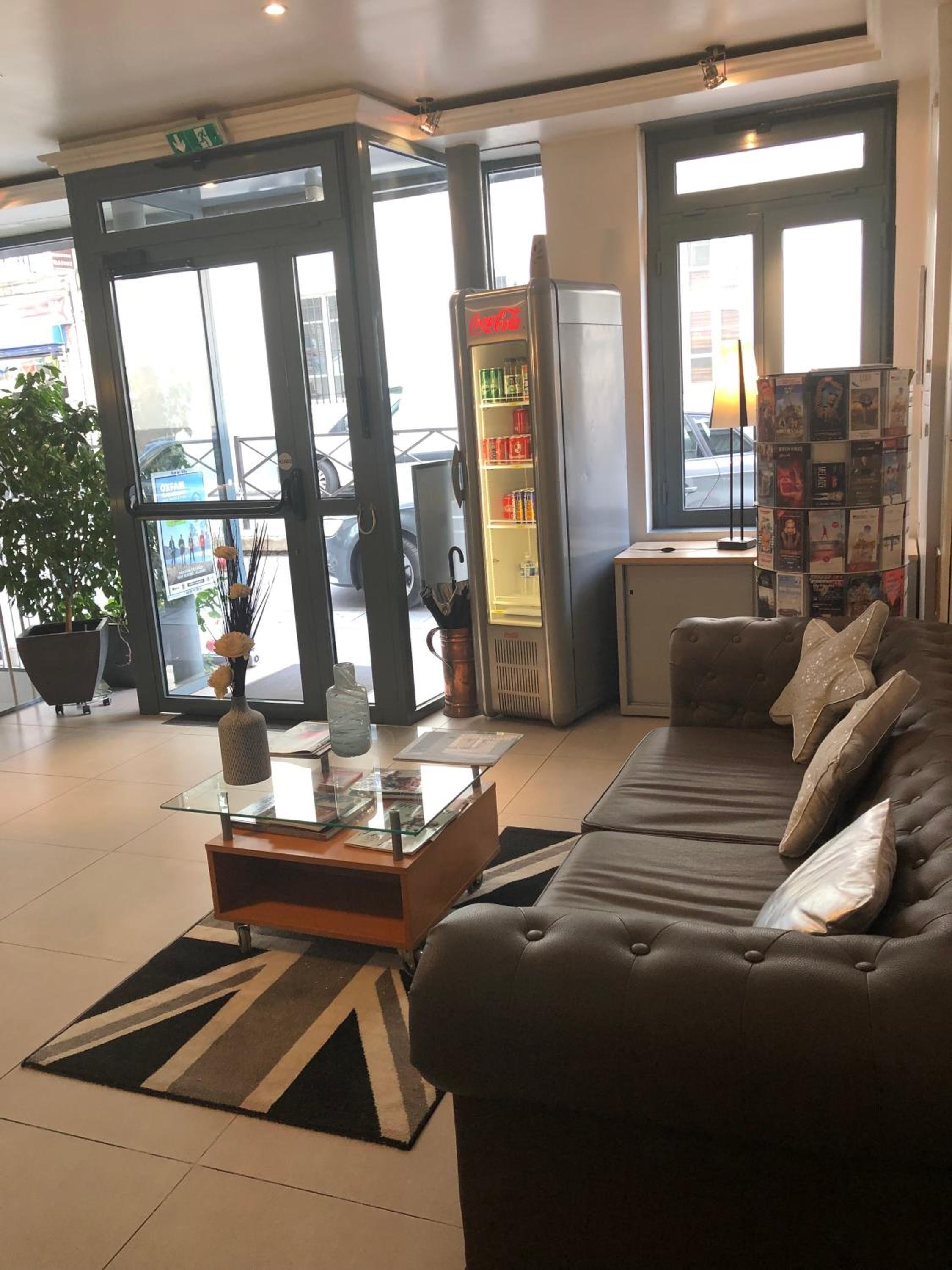 Hotel Le Saint-Hubert - Gare De Lyon Bastille