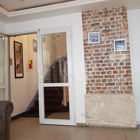 Hotel Le Saint-Hubert - Gare De Lyon Bastille Paris