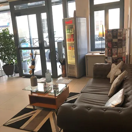 Hotel Le Saint-Hubert - Gare De Lyon Bastille