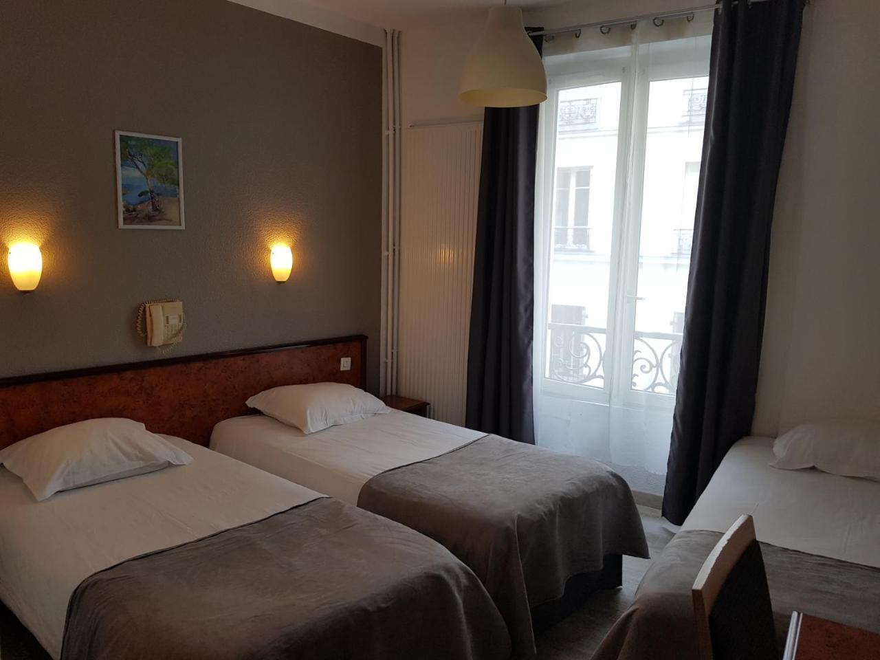 Hotel Le Saint-hubert - Gare De Lyon Bastille 3*