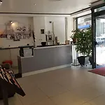 Hotel Le Saint-Hubert - Gare De Lyon Bastille